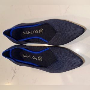 Rothy’s Navy Point size 8